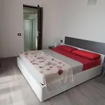Panorama Apartment *